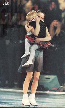 Катя и Дарья, после Катиного выступления, Хартфард, 28 февраля 1996 г.